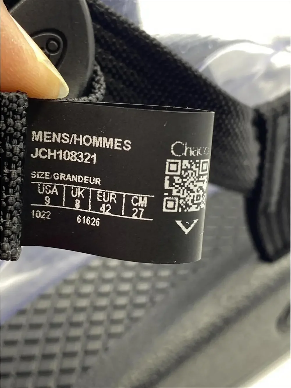 Chaco Classic Sandals Men Size 9 Black Adjustable Strap Outdoor Sport JCH108321